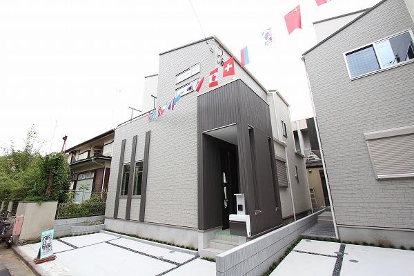 Building plan example (exterior photos). Same specifications appearance photo