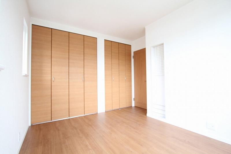 Building plan example (introspection photo). Same specifications Western-style photo