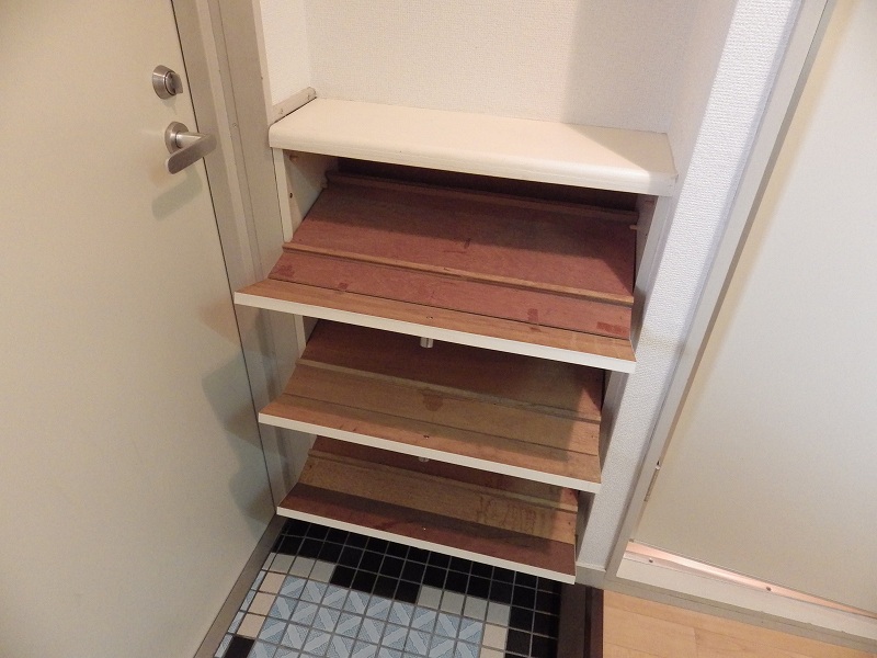 Receipt. Another Room No. reference photograph