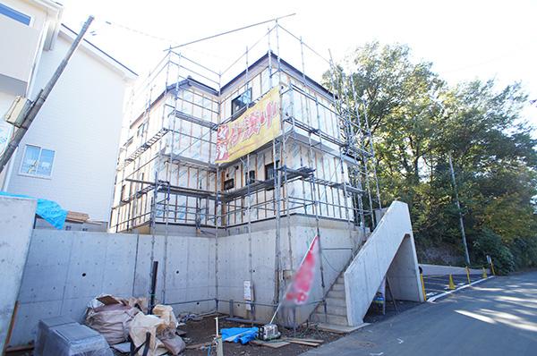 Local appearance photo. Local (11 May 2013) Shooting 1 Building