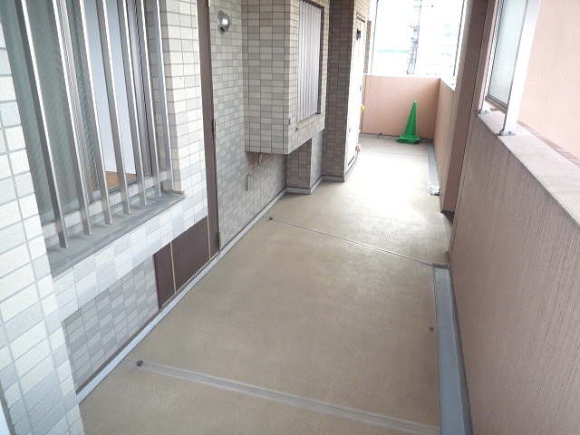 Other. Shared hallway