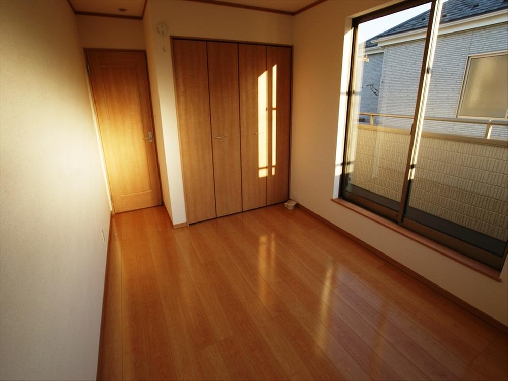 Non-living room. <G Building>