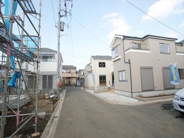 Local photos, including front road. Flat 35S corresponding Property