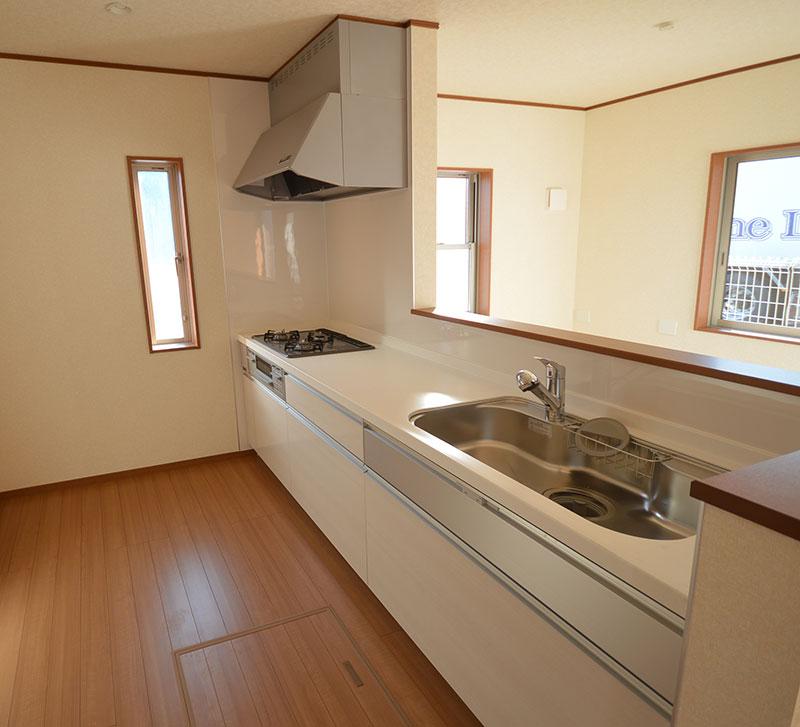 Kitchen. 16 Building kitchen