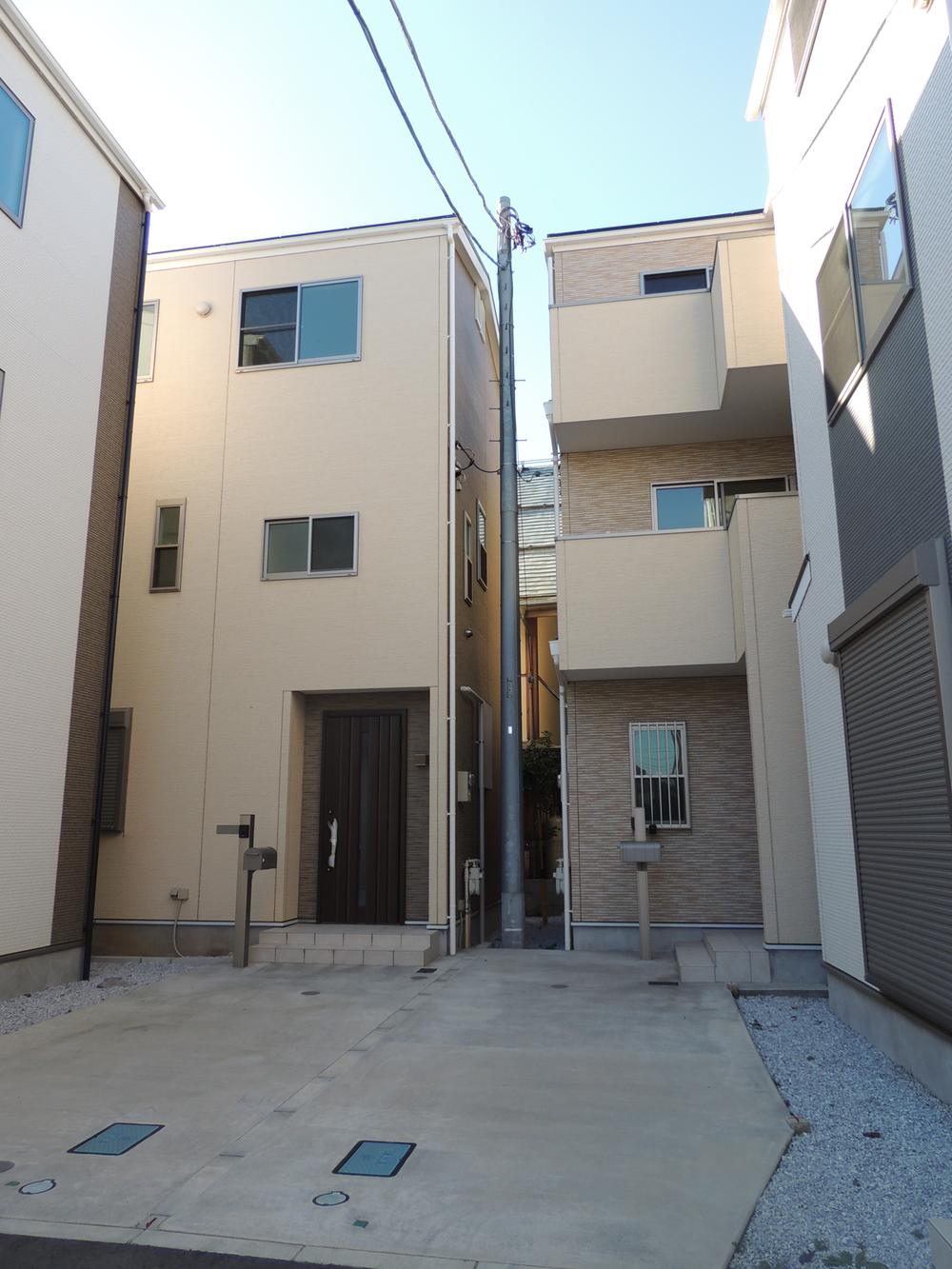 Local appearance photo. local