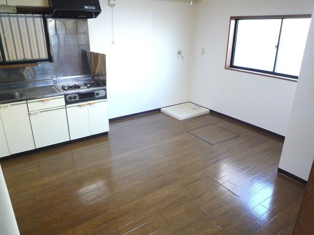 Living and room. Another, Room photo