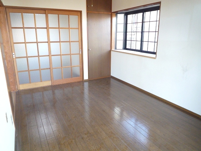 Other room space. Another, Room photo