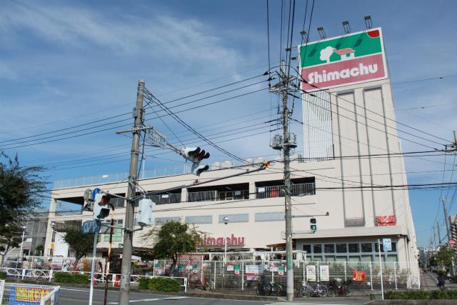 Home center. 472m living supplies to Shimachu Co., Ltd. home improvement store Niiza, Gardening, Consumer electronics, It aligns various interior, etc.