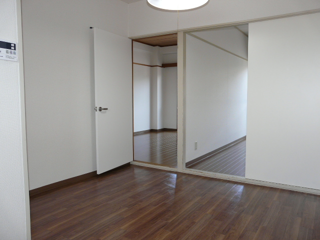 Other room space. dining