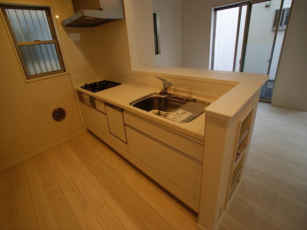Kitchen. <11 Building Kitchen>