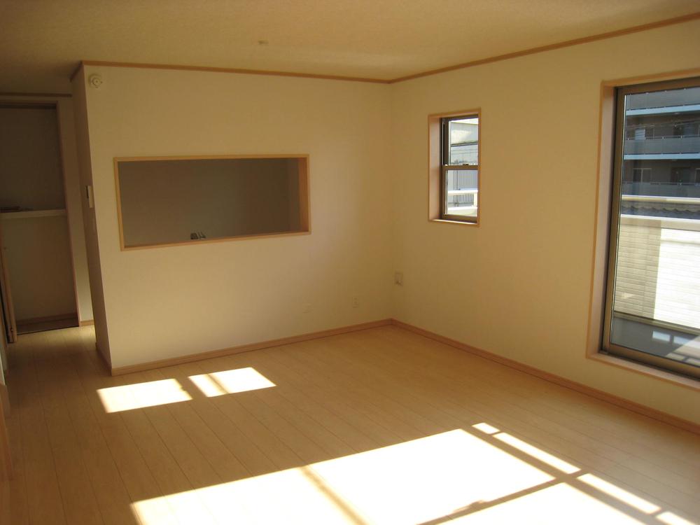 Same specifications photos (living). Indoor (October 28, 2013) Shooting