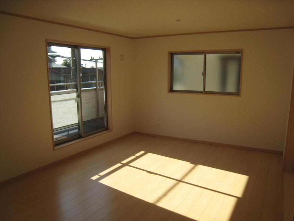 Same specifications photos (living). Indoor (October 28, 2013) Shooting