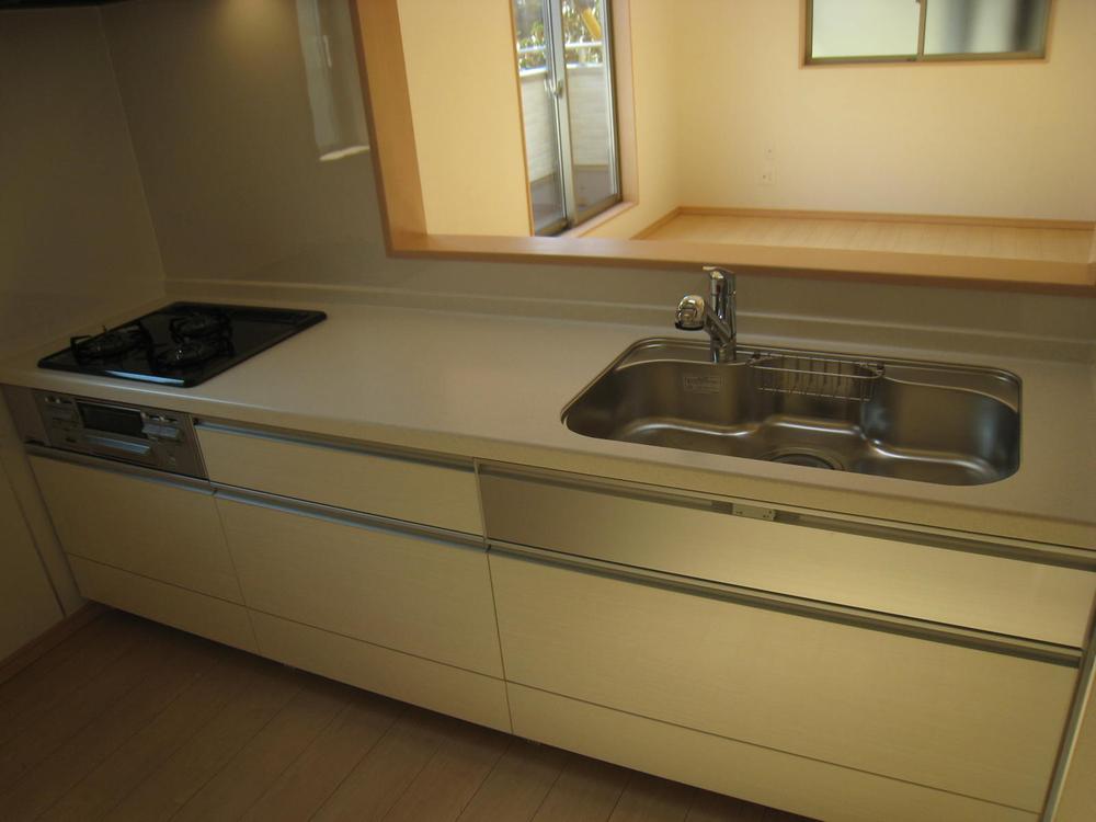 Same specifications photo (kitchen). Indoor (October 28, 2013) Shooting