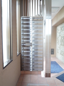 Other common areas. Set post with dial lock