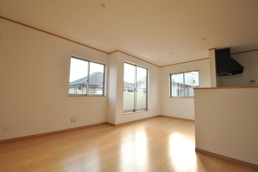 Living. Indoor (11 May 2013) Shooting