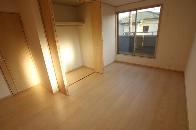 Non-living room. Warmth of wood friendly flooring