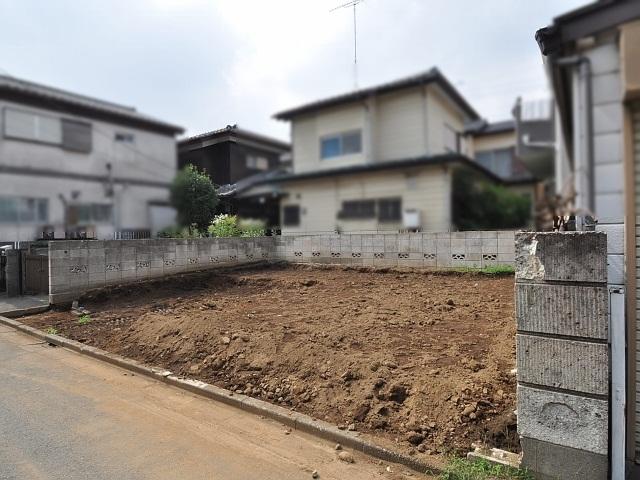 Local appearance photo. When the vacant lot