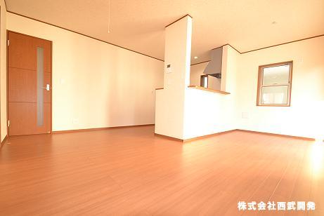 Living. Living (December 2013) Shooting