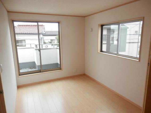 Non-living room. Indoor (10 May 2013) Shooting