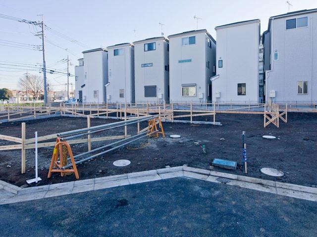 Local appearance photo. ☆ 5 near Building ☆