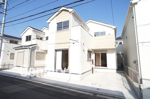 Local appearance photo. Local (11 May 2013) Shooting 5 Building