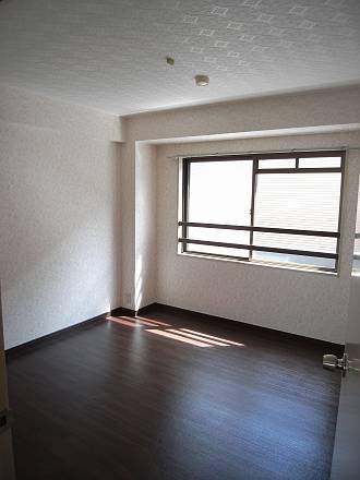 Living and room. Western style room There is air conditioning!