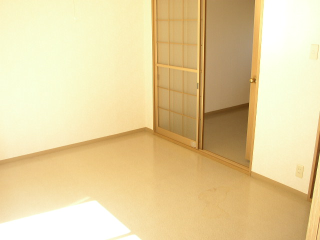 Other room space. Same property, Is another of the room.