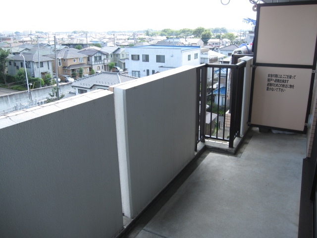 Balcony. It would put a chair! ?