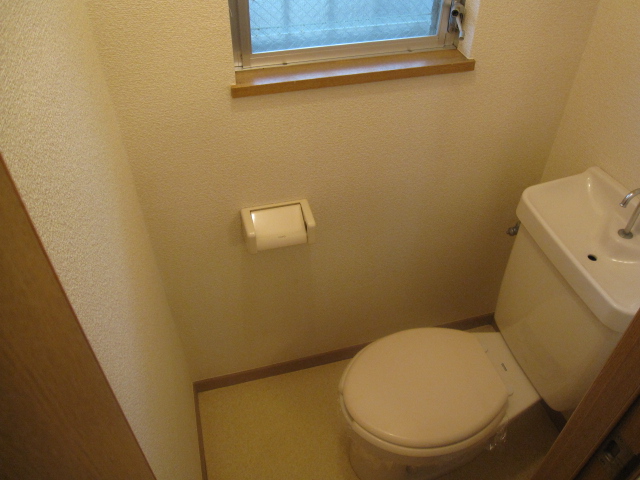 Toilet. Relaxing in a private room ・  ・  ・ 