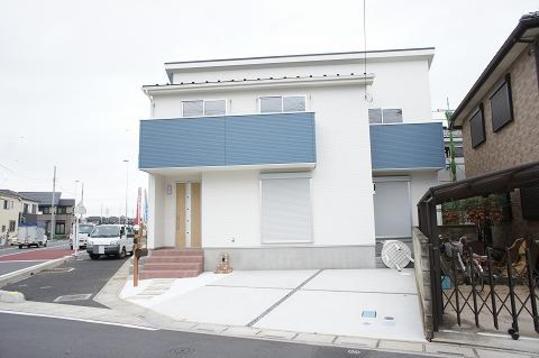 Local appearance photo. Building appearance