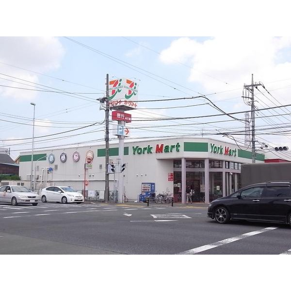 Supermarket. York Mart Okegawa store up to (super) 506m