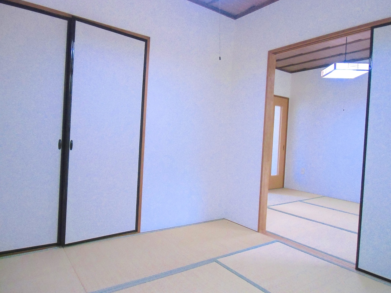Other room space. I Japanese-style room is still calm