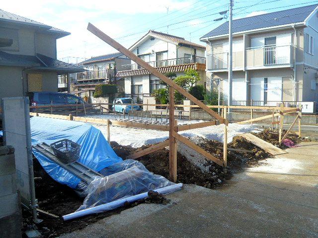 Local appearance photo. 10 / 7 Shooting It is the start of the foundation work