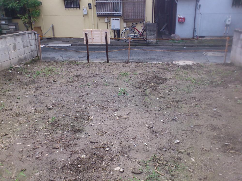 View photos from the local. View from local (September 2013) Shooting