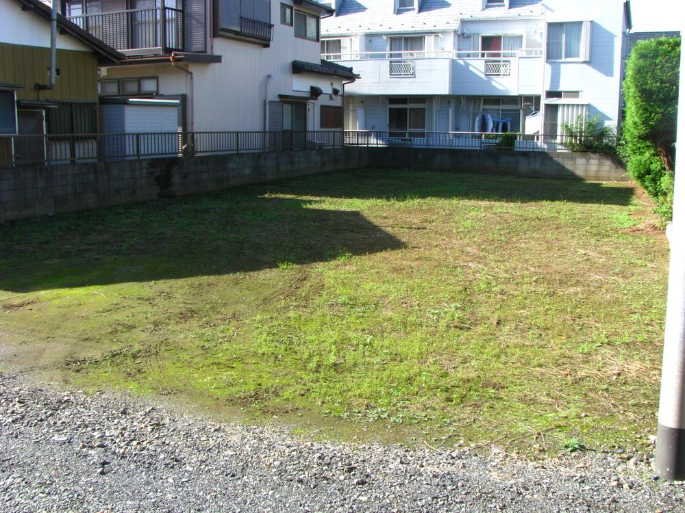 Local land photo. Local (10 May 2013) Shooting