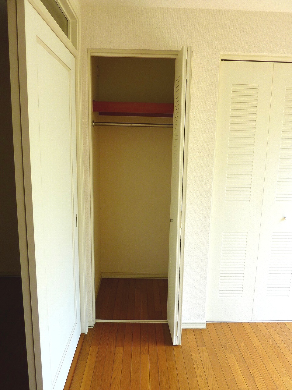 Receipt. It housed the 2.