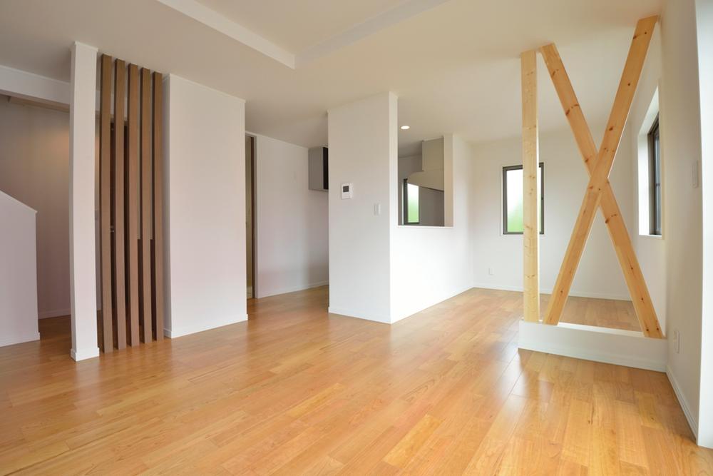 Living. LDK17 quires more! 