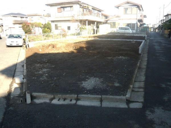 Local photos, including front road