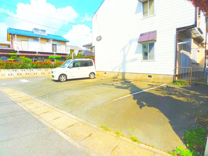 Parking lot. One Free