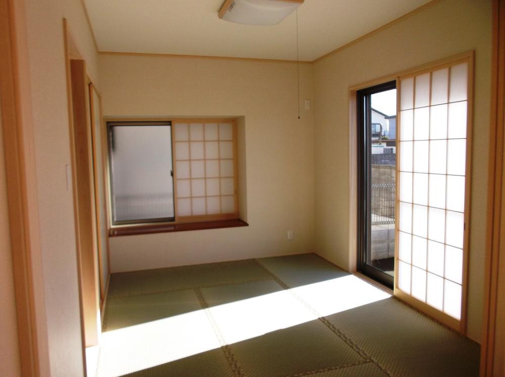 Non-living room. Indoor (January 2013) Shooting