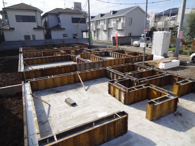 Local appearance photo. Local (11 May 2013) Shooting