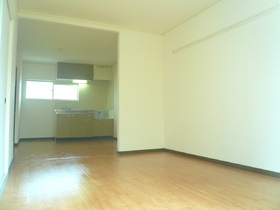 Living and room. Loose 14 Pledge of living