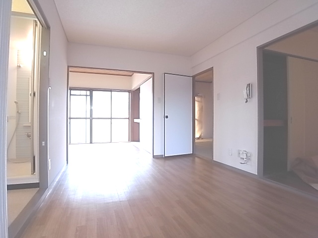 Living and room. Was renovations to spread the living!