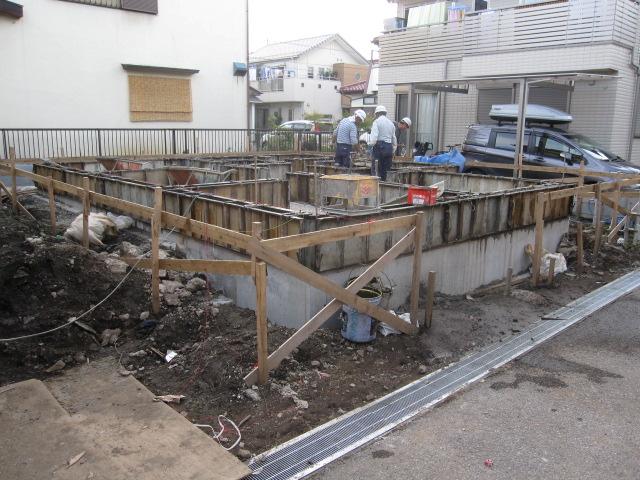 Local appearance photo. Local (10 May 2013) Shooting