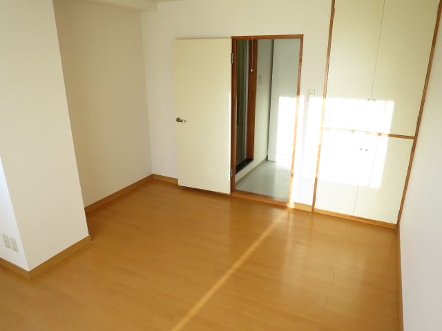 Living and room. Bright living room