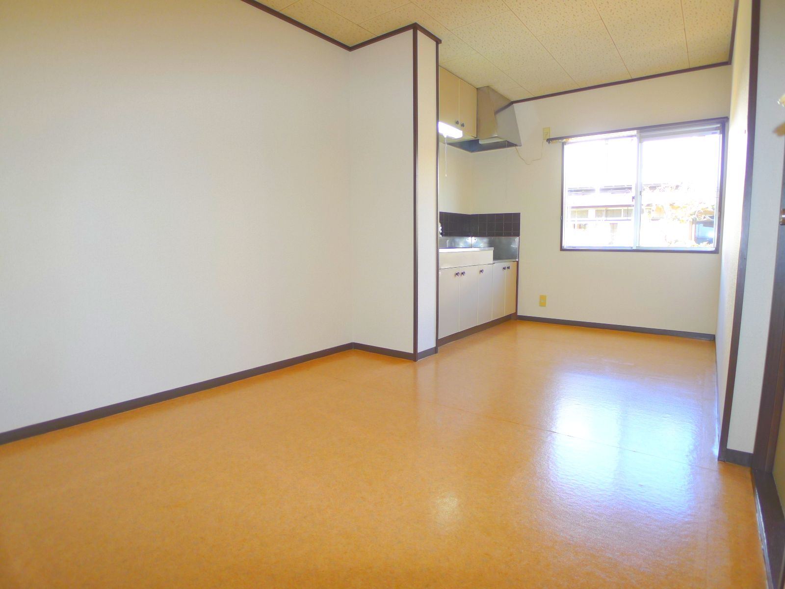 Living and room. DK7 Pledge