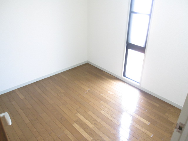 Other room space. You can also use it as a room for children