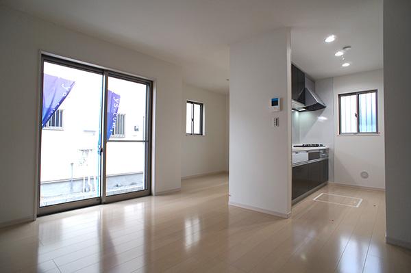 Living. Conversation of your family is lively, Open-minded LDK Indoor (10 May 2013) Shooting Building 3