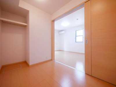 Receipt. The completed is the same type of photo