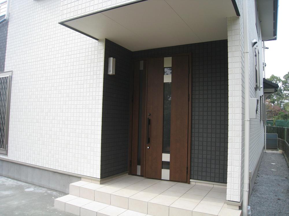 Local appearance photo. Local (11 May 2013) Shooting